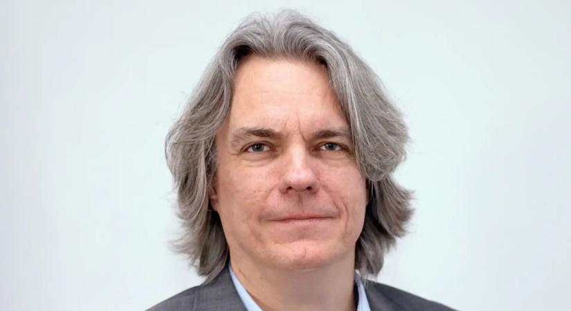 Katz Sándor fizikus, MTA-tag lett a felsőoktatásért felelős államtitkár