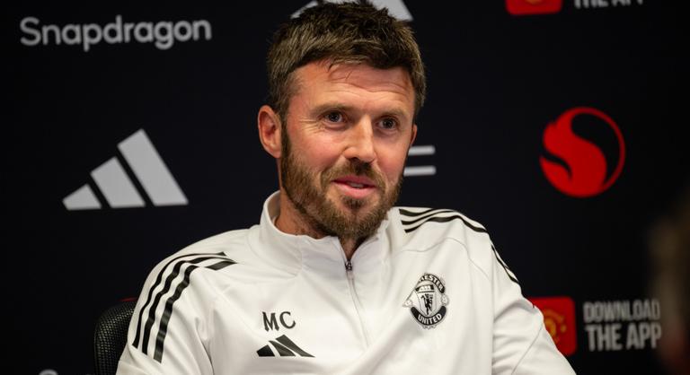 Eldőlt a Manchester United edzőjének sorsa