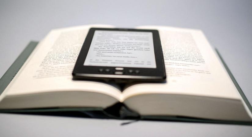Átszervezés söpör végig a könyvpiac óriásán: sorra távoznak a vezetők – teljesen átalakulhat a Libri