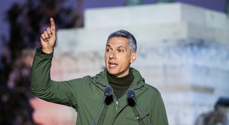 Lázár János az alkotmánymódosításról: Nevezzék annak, ami valójában, lex Orbán
