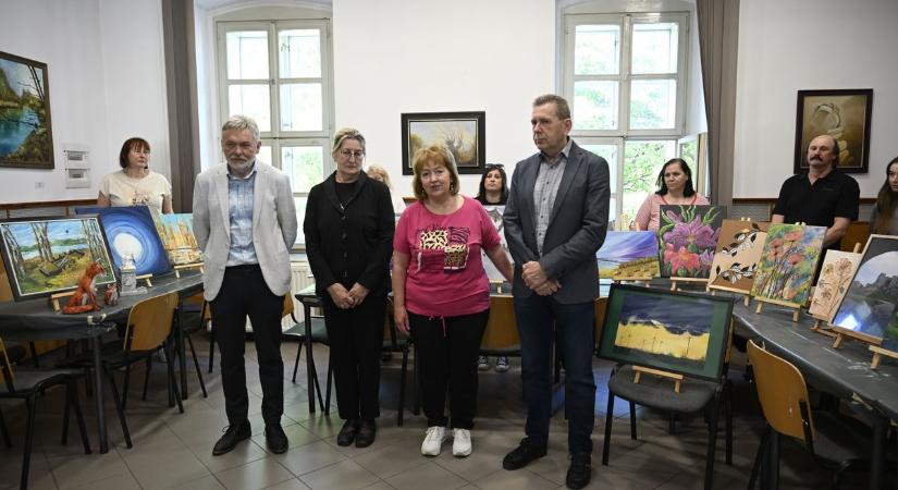 A hospice ház javára alkotnak az I. Pintér Éva művésztelepen