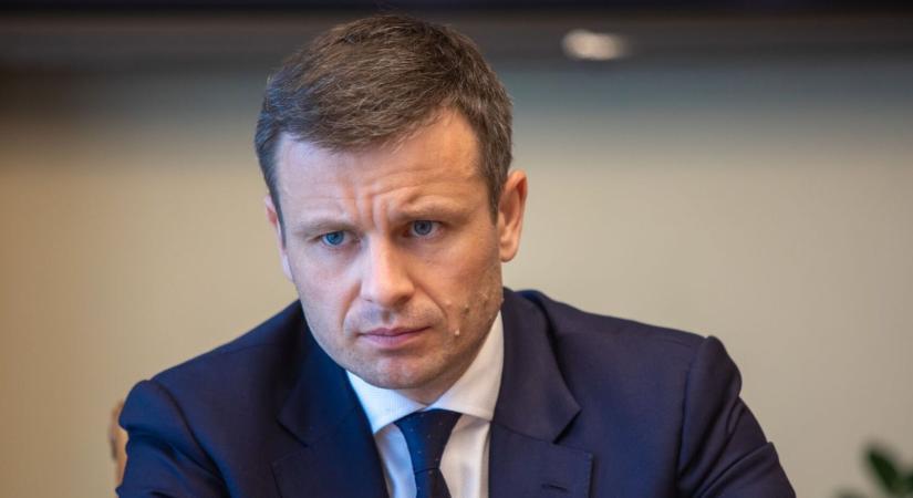 Nincs kiút, el kell fogadni a csomagadóról szóló törvényt – pénzügyminiszter