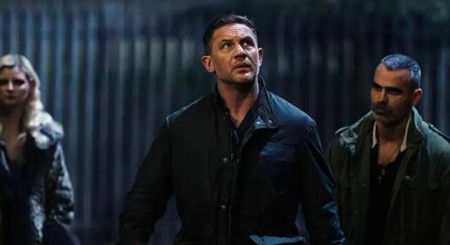 A hírek szerint Tom Hardy repül a MobLandből, nem lesz ott a harmadik évadban