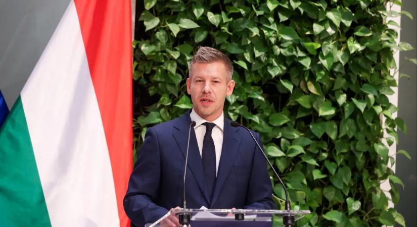 A kormány visszavonja Magyarország kilépési szándékát a Nemzetközi Büntetőbíróságból