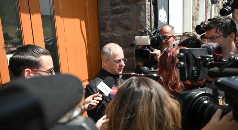 Kósa Lajos visszalépett, új elnöke lett a Magyar Országos Korcsolyázó Szövetségnek