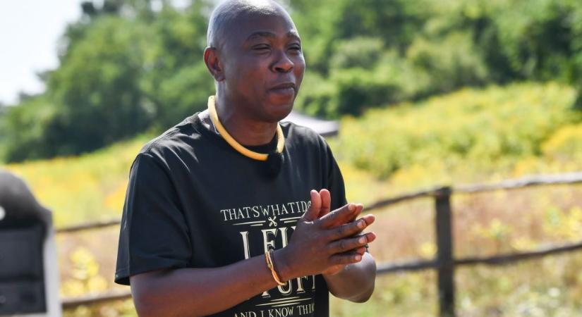 30 év után visszatért Nigériába Fekete Pákó, édesapját is megmutatta