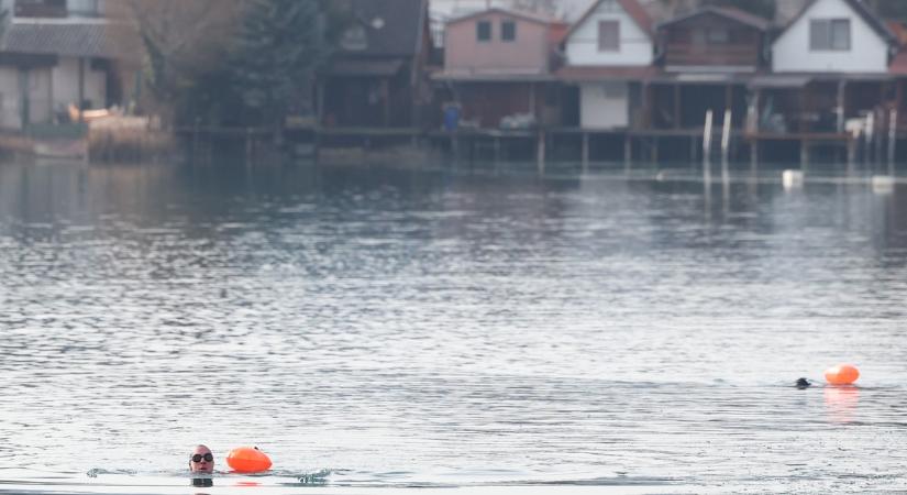 Berobban a strandszezon: országszerte nyitnak a fürdők