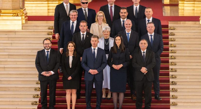Döntött a kormány a Nemzetközi Büntetőbíróság és az ukrán agrártermékek ügyében