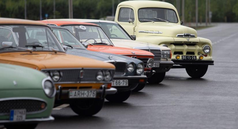 Veterán járművek lepik el szombaton Fülöpjakabot