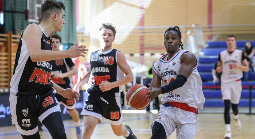 Hatodik helyen zártak a veszprémi kosarasok ( fotók)