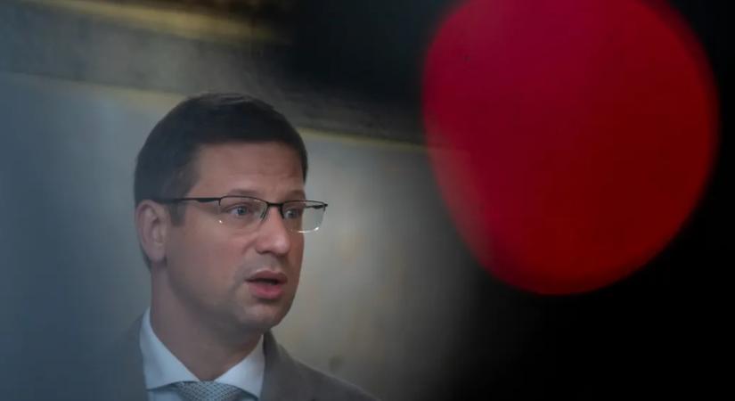 Két hónappal a választás előtt Gulyás Gergely 300 milliós támogatást adott a Mesterséges Intelligencia Kutatóközpontnak