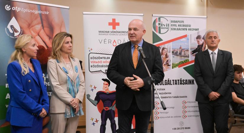 Lemondott az Országos Vérellátó Szolgálat főigazgatói posztjáról Bayerné Matusovits Andrea