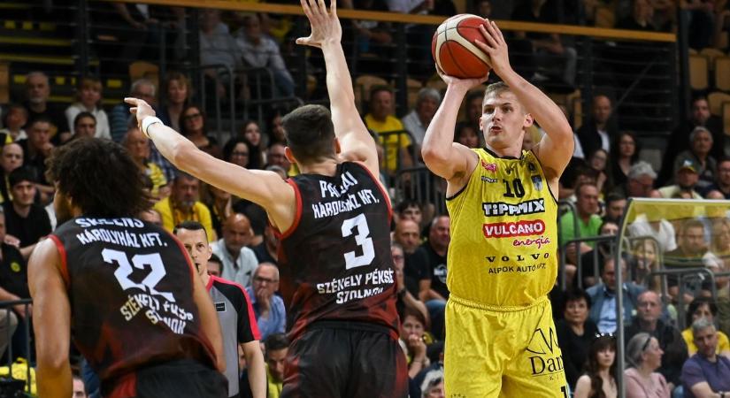 Falco-bravúr Szolnokon!!!