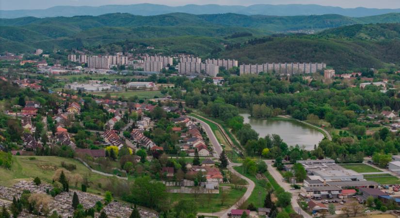Tömegek menekülnek ezekből a magyar falvakból, városokból - Mégis, mitől ijedtek meg?