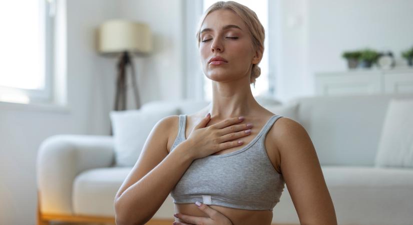 5 perces gyakorlatok stressz ellen: bárhol működnek – Csak néhány lépést kell követni