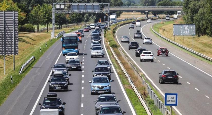 Sok autós nem is sejti, durva büntetés járhat ezért az autópályán az új KRESZ szerint