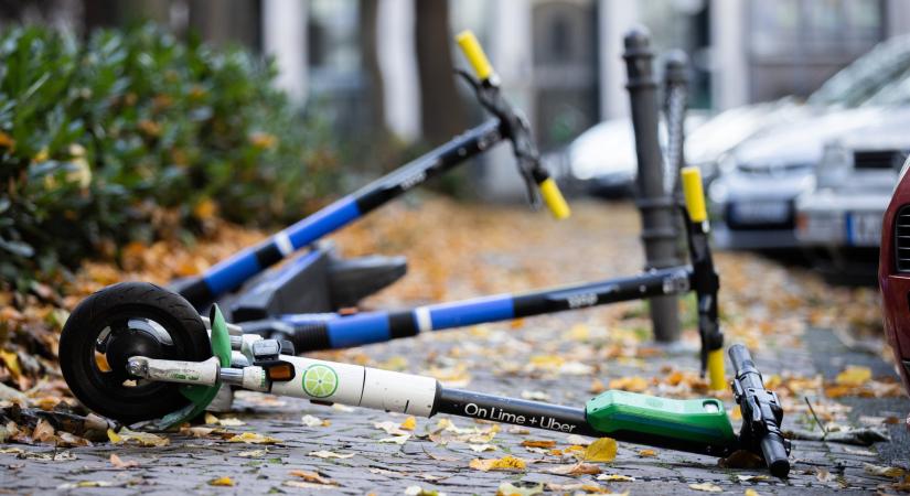 Borzasztó képet tárnak elénk a legfrissebb e-rolleres baleseti statisztikák