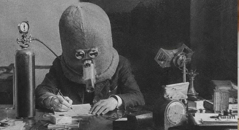 Már 1925-ben feltalálták a sisakot, ami kizárta a világot, hogy jobban tudj koncentrálni