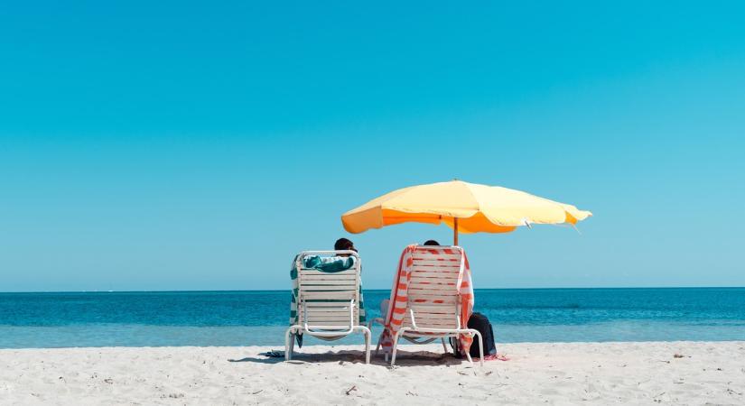Készítsd a bikiniket és a strandpapucsot: berobban a nyár a hosszú hétvégén!