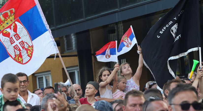 Egész Szerbiában leállt a vasúti forgalom