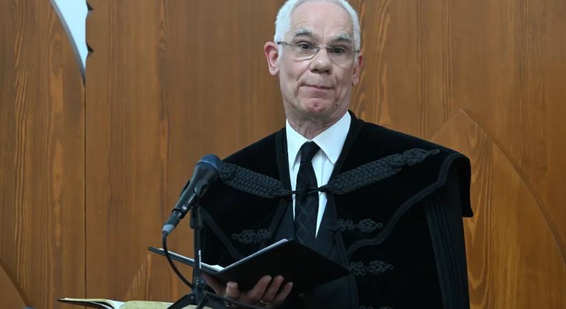 Novák Katalin kabinetfőnöke: Balog Zoltán volt, aki határozottan és nyomatékosan kérte, hogy K. Endre kapjon kegyelmet