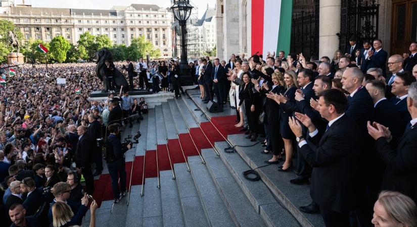 Tóth Szilárd János: Hogyan lesz a kétharmadból köztársaság?