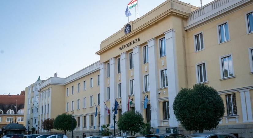 Nem volt szívbajos, munkáltatójától sikkasztott a nő