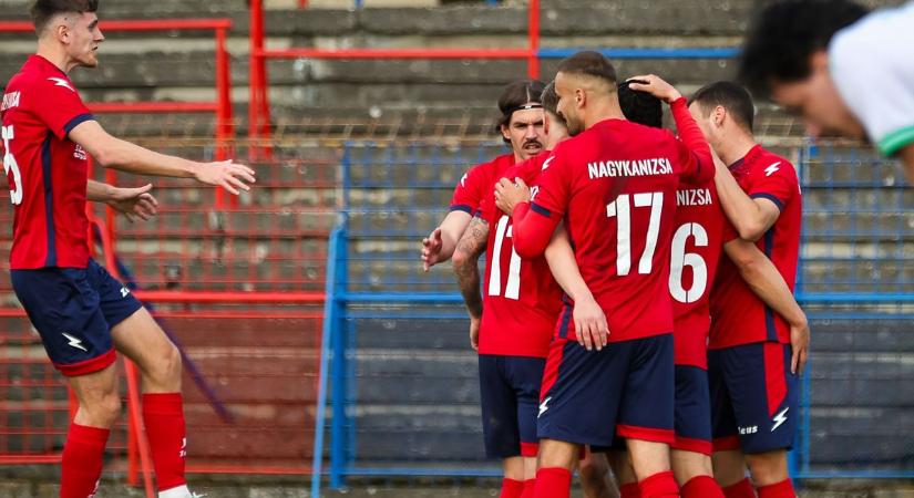 Fel, a győzelemre! - legyenek minél többen az Olajbányász-stadionban
