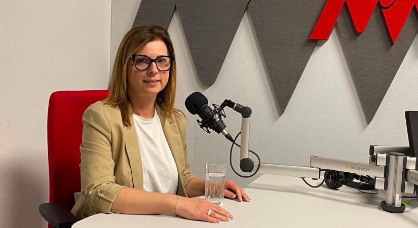 A segítő szakmák jövője: hogyan készíti fel hallgatóit a Debreceni Egyetem Egészségtudományi Kara? (podcast)