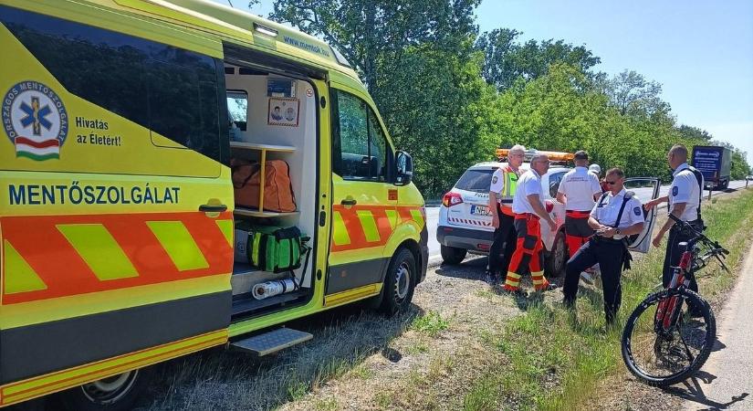 Balesetet szenvedett a Bringa Piknik résztvevője, a mentők is érkeztek. Mutatjuk, mi történt