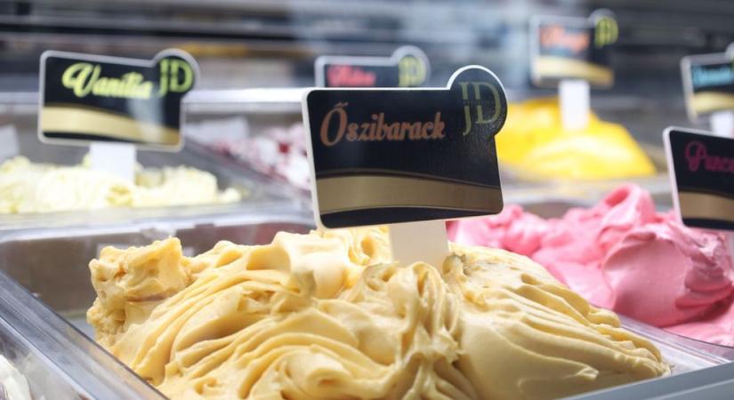 Desszertnek álcázott fagylaltok hódítják meg a Balatont