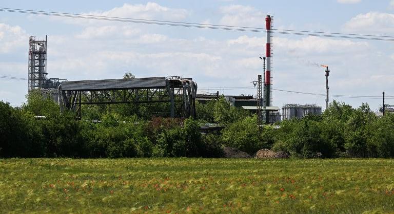 Halált okozó gondatlan veszélyeztetés gyanújával indult nyomozás a tiszaújvárosi robbanás kapcsán