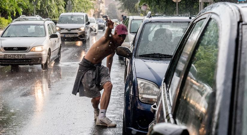 Köztéri művészet, táncos performansz és monodráma a PLACCC Hétvégén