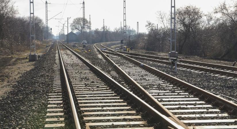 Fenyegetés bénította meg a szerb vasúti közlekedést, Röszke és Szabadka között sem járnak a vonatok