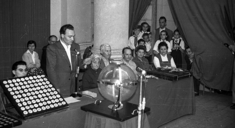 Lottó a múlt században: így sorsoltak régen  fotók