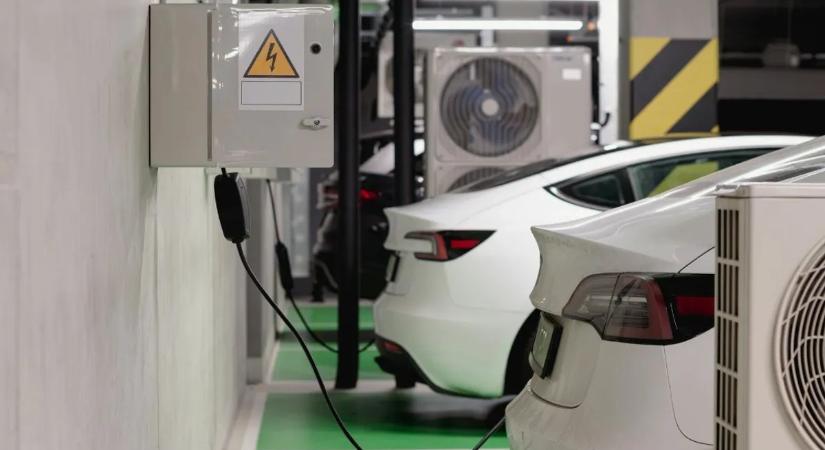 Az elektromos autók a mélygarázsok új tűzkockázatát jelentik? – itt a drámai válasz