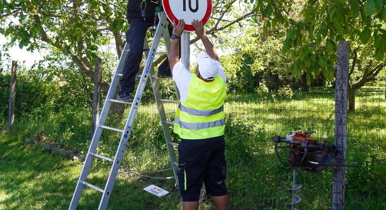 Kiadta a NAV a listát, több száz magyar településre kerülhetett az osztrák azbesztügyben érintett kőzúzalékból
