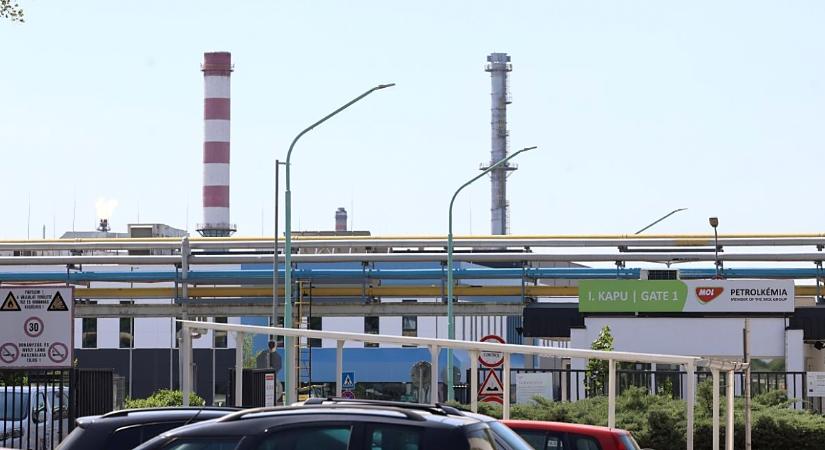 Tiszaújvárosi robbanás: a Mol vizsgálóbizottságot állított fel a baleset körülményeinek kivizsgálására