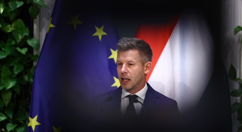 Magyar Péter bejelentése: csökkenti saját fizetését, ennyit fog keresni - kevesebb lesz a miniszterek, államtitkárok, képviselők, polgármesterek pénze is