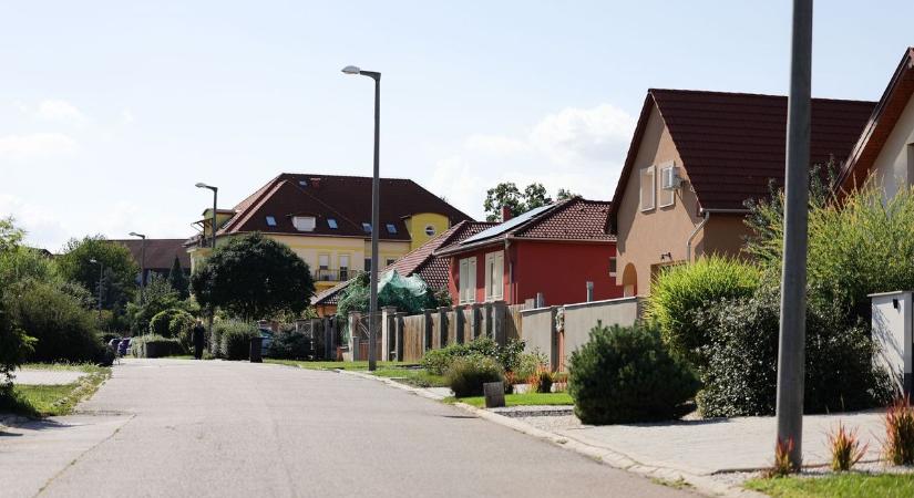 Döntés születhet a Ráchegy sorsáról? Lakossági fórumon vitatják meg a terveket