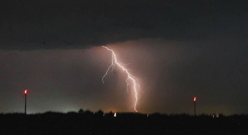 Embertelen időjárás jön: aszályt, brutális viharokat és pokoli meleget okozhat az El Niño