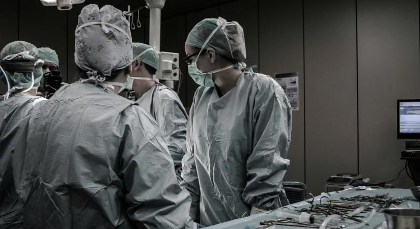 „Ragyogó fehér fényt láttam, és a mennybe mentem – tudtam, hogy nyitva kell tartanom a szemem”