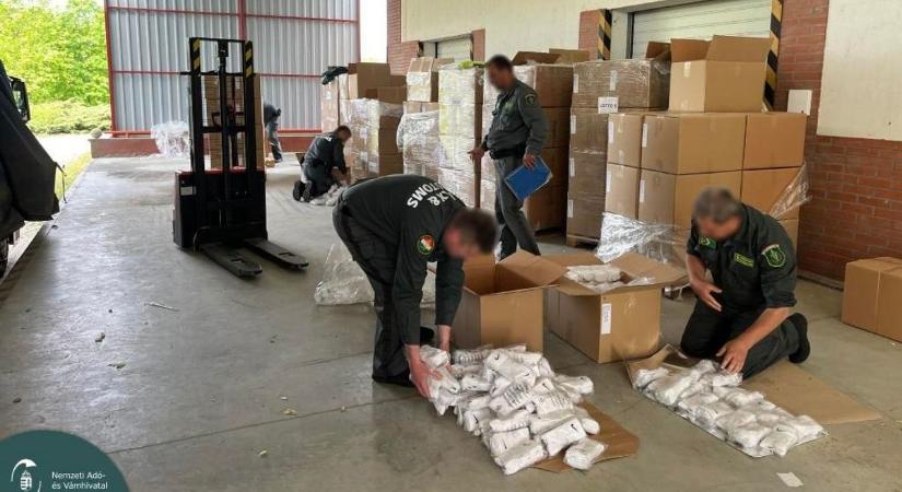 Nem fogja elhinni, hány hamis cigarettásdobozt foglaltak le a pénzügyőrök