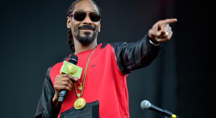 Snoop Dogg feat. Alma Együttes: Nád a házam teteje