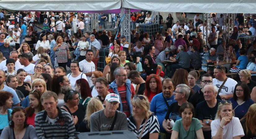 Hivatalosan is megnyílt a Pünkösdi fesztivál (galéria)