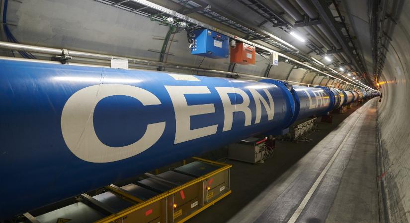 A Nagy Hadronütköztetőnél is nagyobb energiájú elektron–pozitron ütköztető építését tervezi a CERN