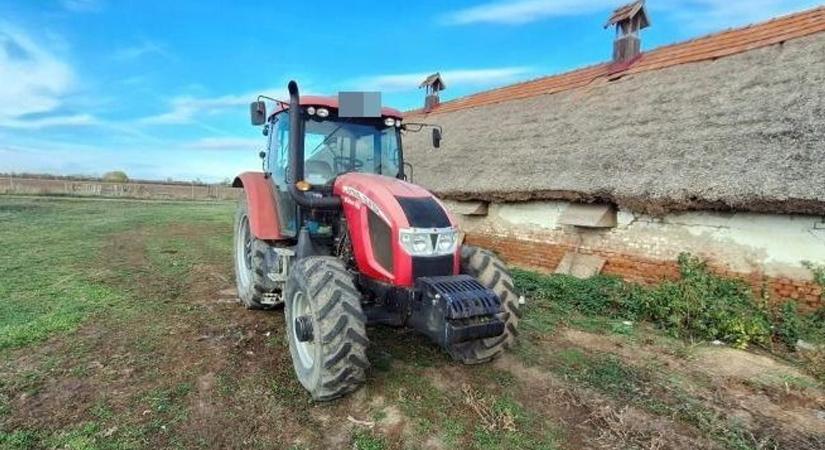 Féláron indul árverésen egy újszerű Zetor traktor - fotó