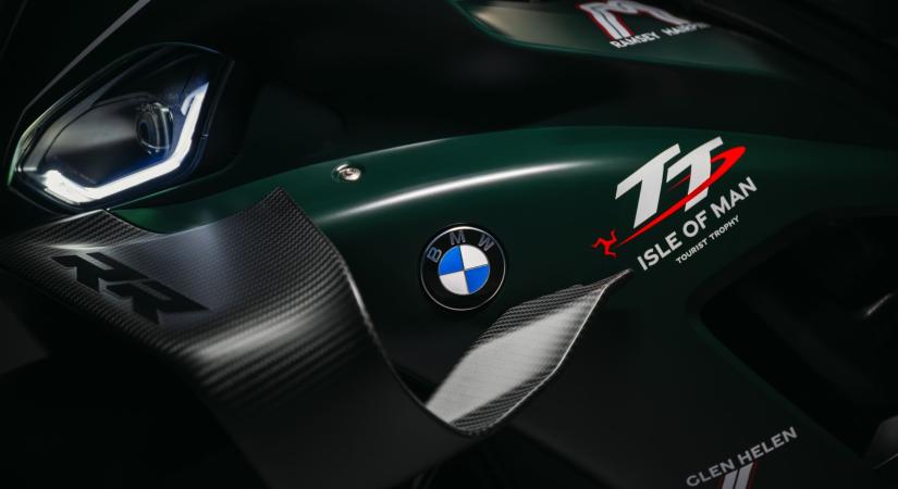 BMW M 1000 RR Limited Edition Isle of Man TT – 115 darab készül a TT-legenda tiszteletére