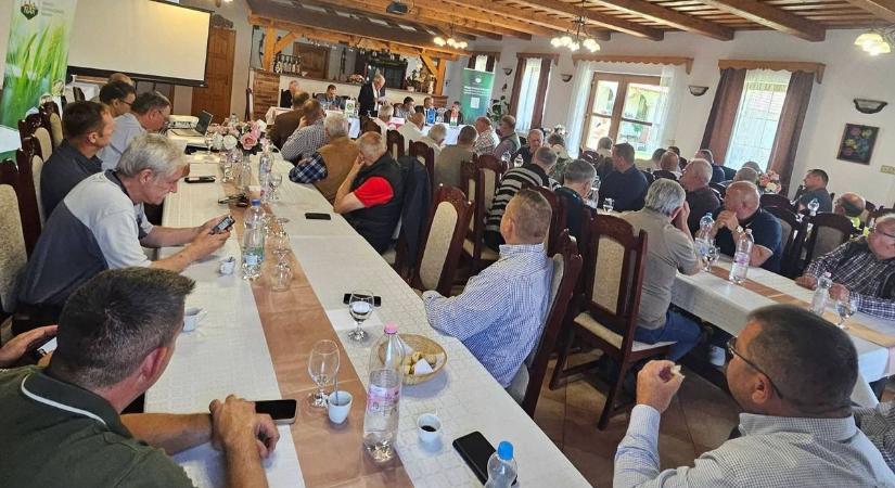 Apagyon találkoztak a régió gazdálkodói, küldötteket választott a kamara