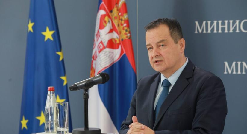 Dačić: 23 embert állítottak elő a rendőrség elleni támadások miatt